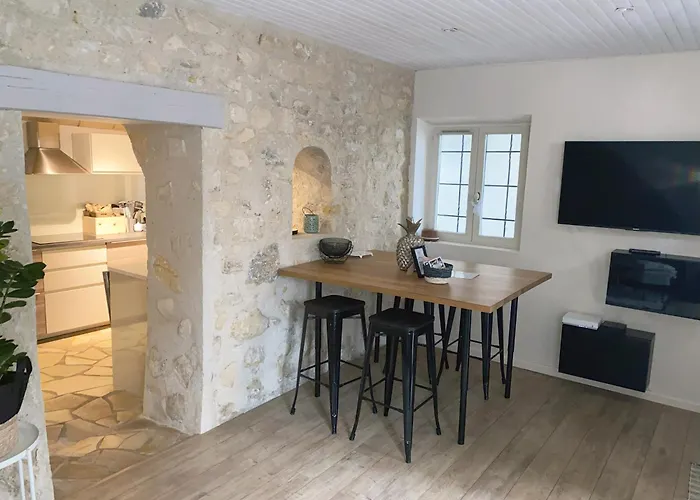 Maison De Ville-Ideale Pour Les Deplacements Pros-35Min Paris-Versailles-Giverny-